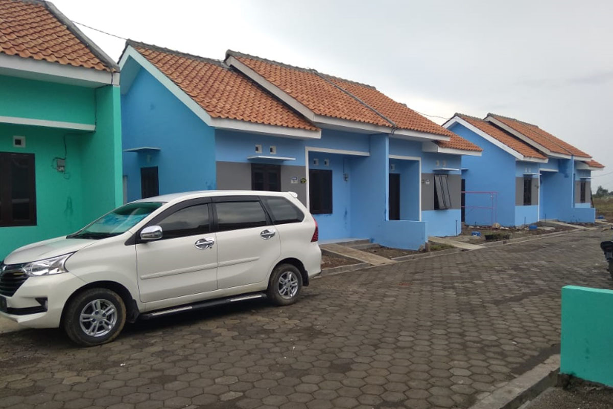 Jalan bisa untuk papasan mobil